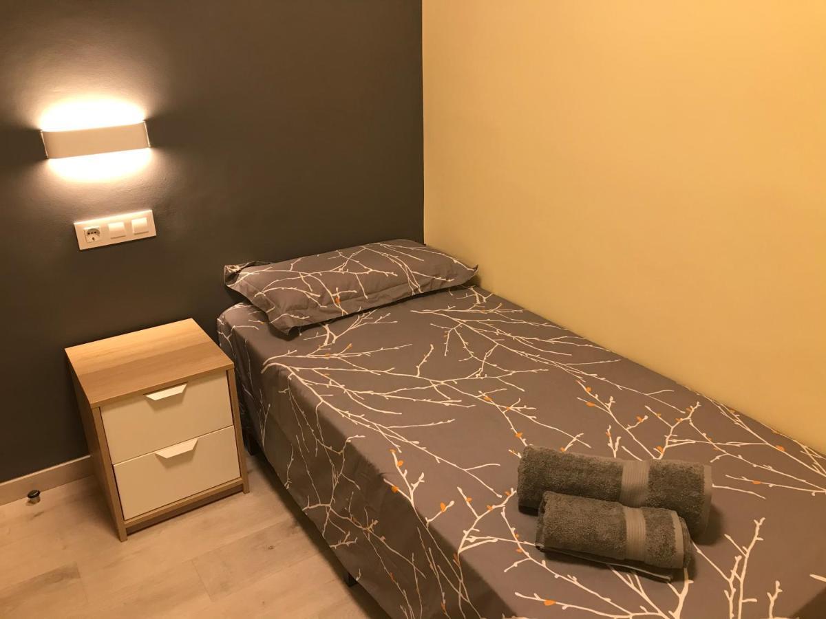 Cerdanyola Centro Apartment Cerdanyola del Valles Ngoại thất bức ảnh